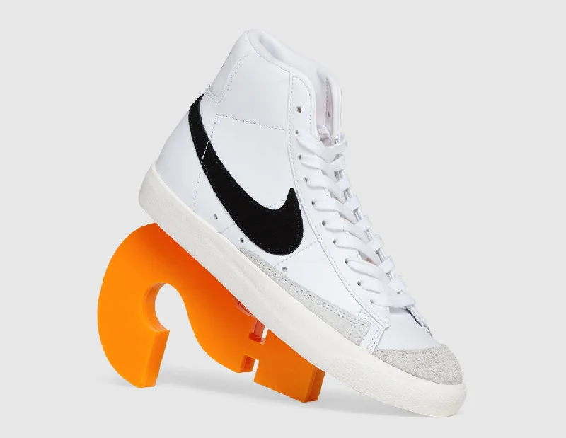 Nike Women's Blazer Mid '77 White / Black