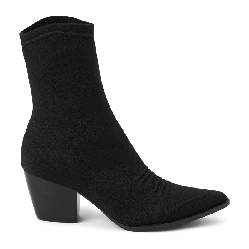 Lynne Pointed Toe Pull On Boots