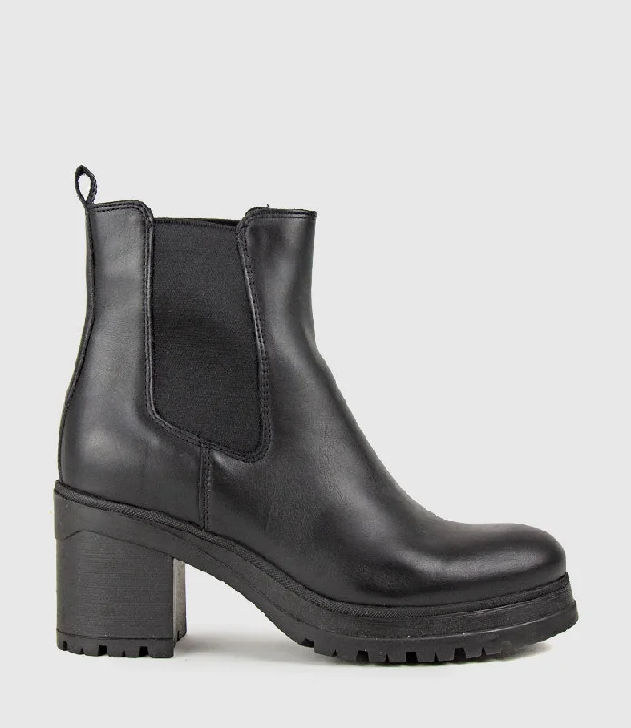 PAXTON Chukka Boot on Rubber Heel in Black