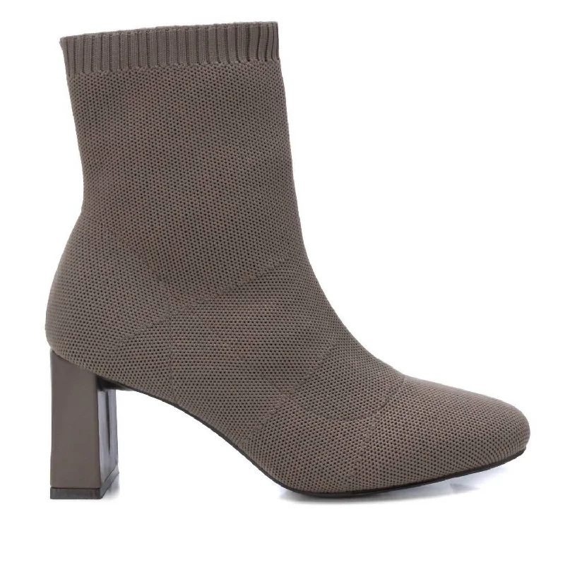 Women's Dress Booties In Light/pastel Brown