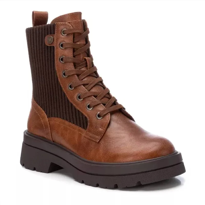 Women's Lace-Up Booties In Camel