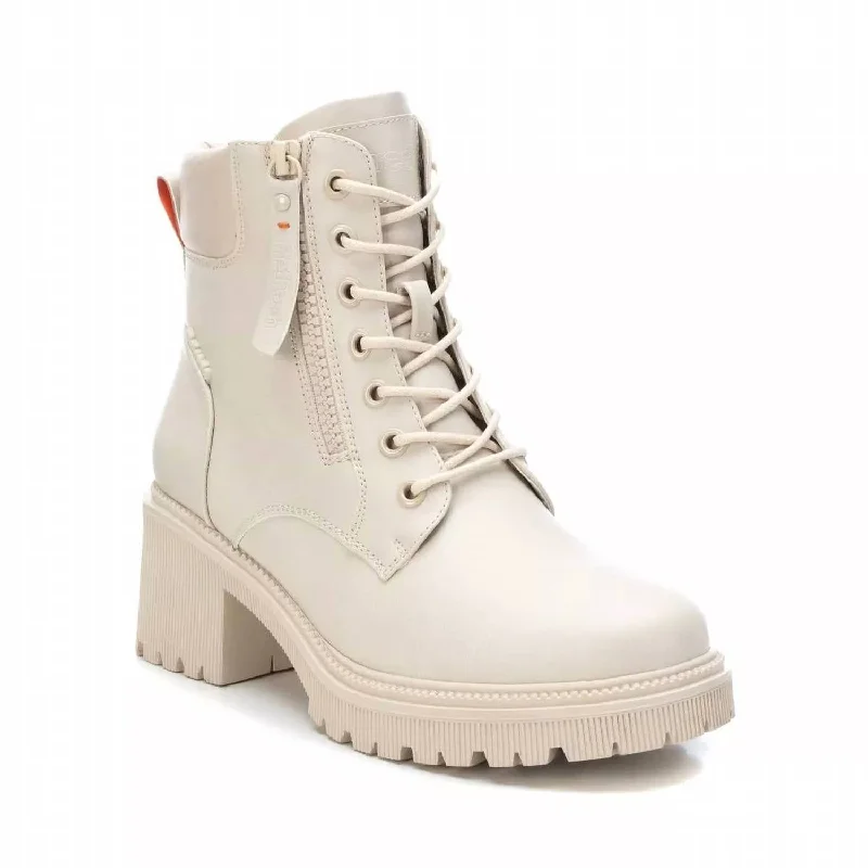 Women's Lace-Up Booties In Ice