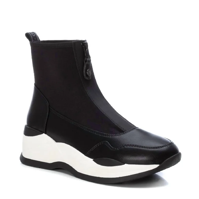 Women's Sport Booties In Black