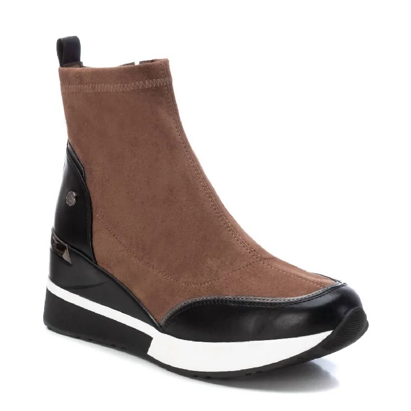 Women's Suede Wedge Booties In Brown