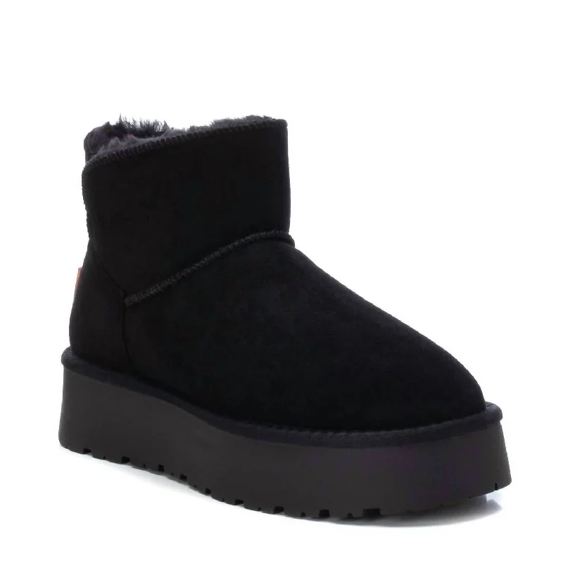 Women's Suede Winter Boots In Black