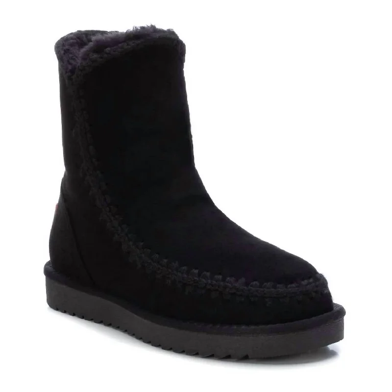 Women's Suede Winter Boots In Black