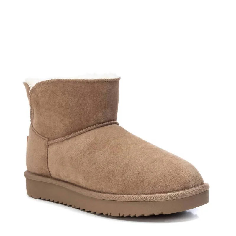 Women's Winter Booties In Beige/khaki